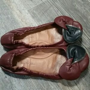See by Chloe flats